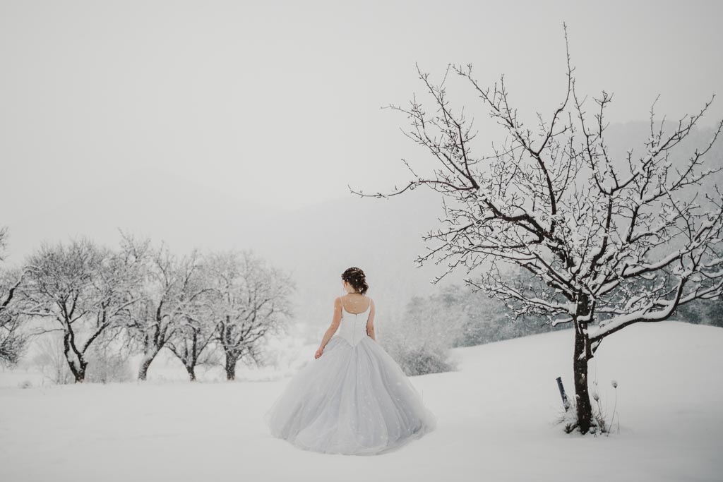 Trash the Dress Winter Schnee 015 - After Wedding Shooting im Winter