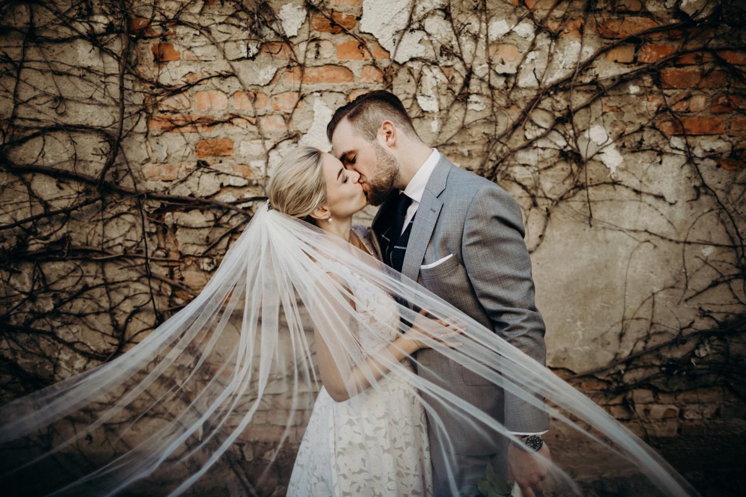 Titelbild Blog KarolineChristian - Hochzeitsfotograf Niederösterreich