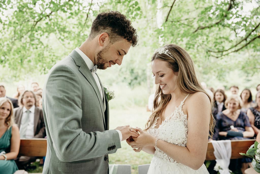 AnnikaDaniel 032 - Als Hochzeitsfotograf am Gut Guntrams