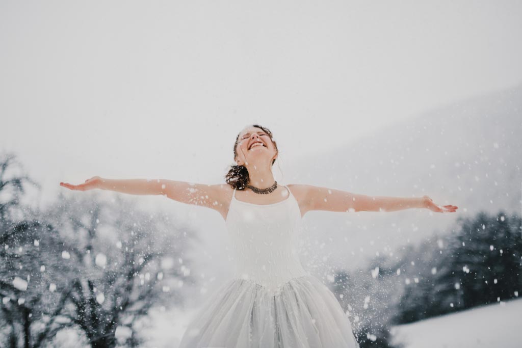 Trash the Dress after wedding shooting bei schneefall - Trash the Dress