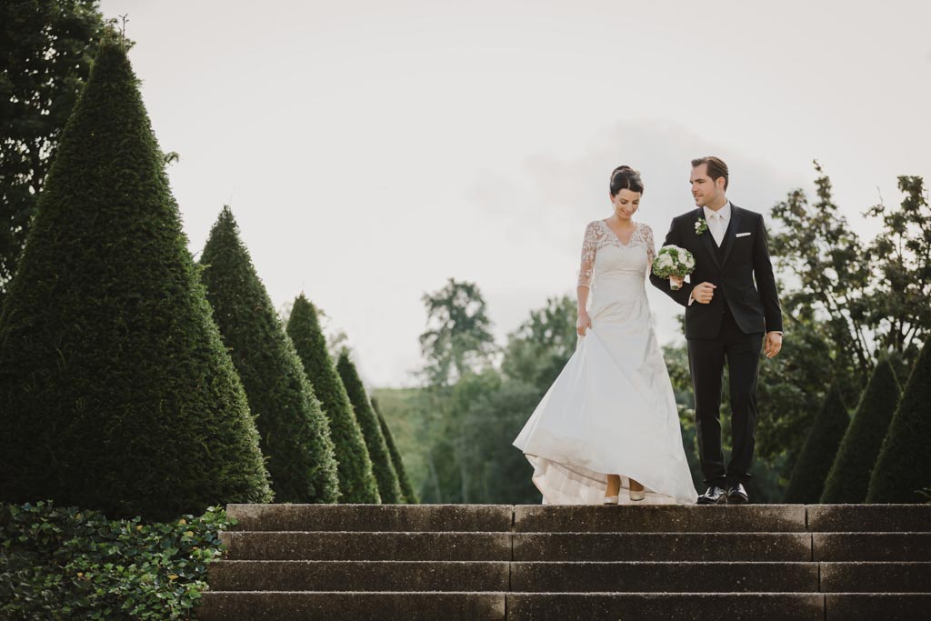 Hochzeit Kirche brautpaar ankunft schloss eggenberg - Hochzeit Kirche