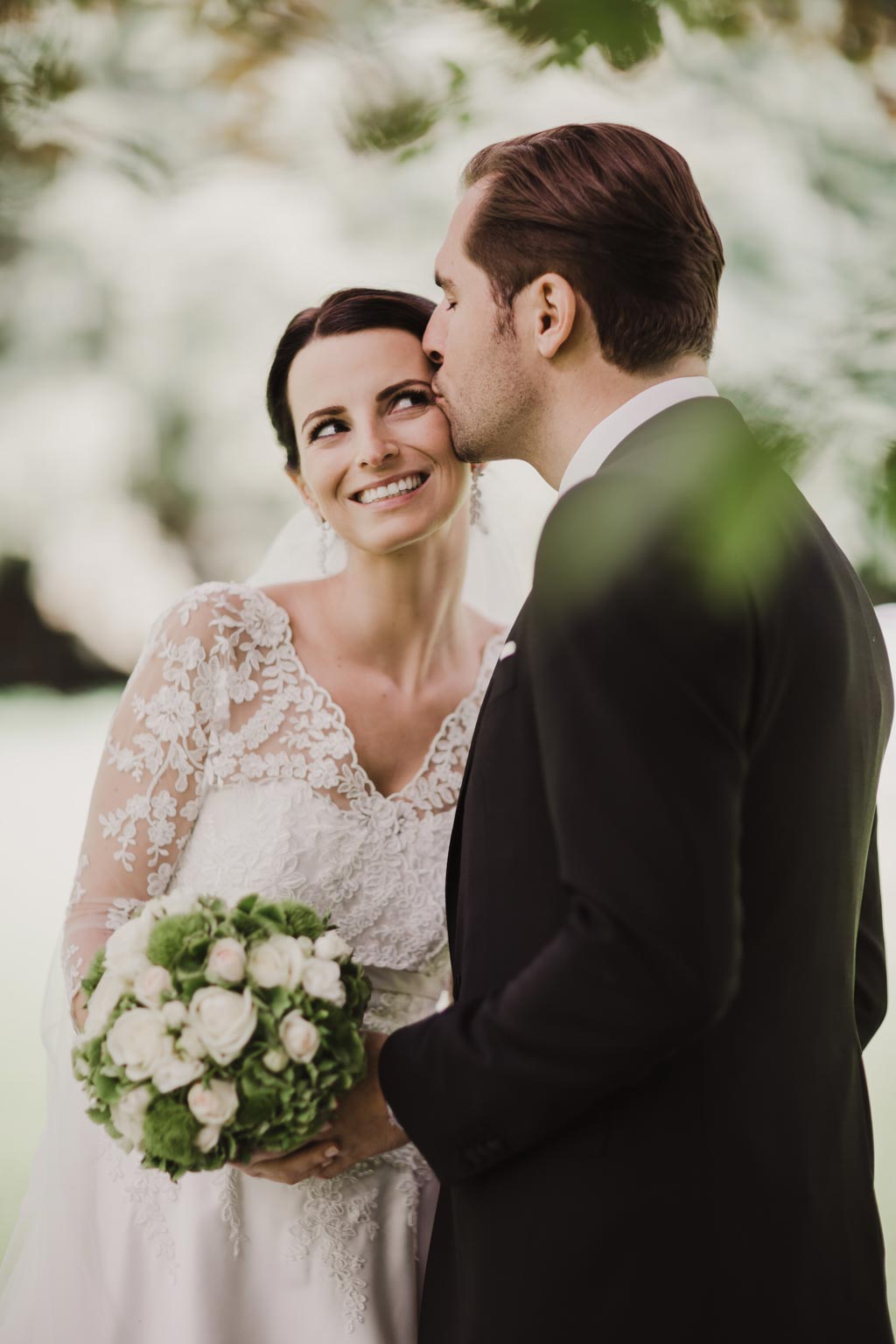 Hochzeit Kirche brautpaar fotoshooting fotograf burgenland - Hochzeit Kirche