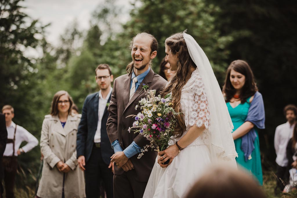 Waldhochzeit emotionalle fotos waldhochzeit - Waldhochzeit