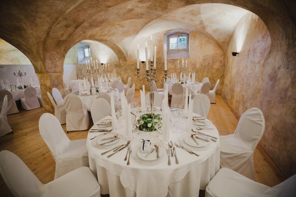 Hochzeit Kirche hochzeit schloss eggenberg tafel - Hochzeit Kirche