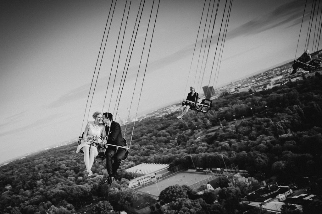Elopement Hochzeit hochzeitsfotos praterturm wien elopement hochzeit - Elopement Hochzeit