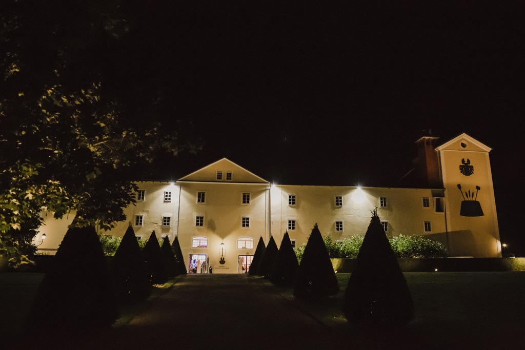 Hochzeit Kirche nachtaufnahme schloss eggenberg - Hochzeit Kirche