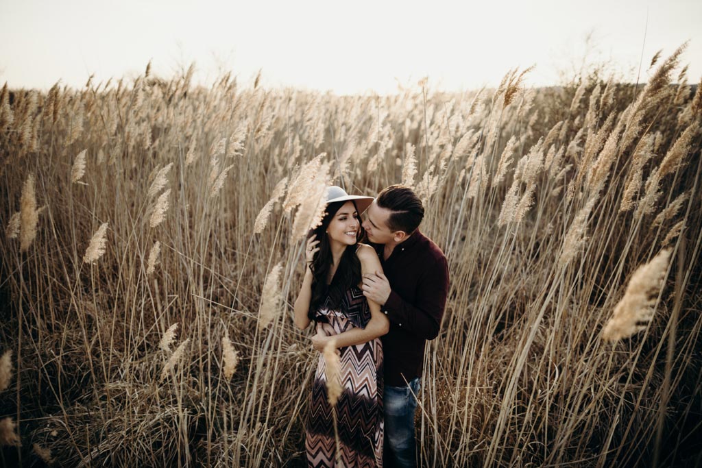 Paar Fotoshooting paar fotoshooting im schilf 1 - Paar Fotoshooting