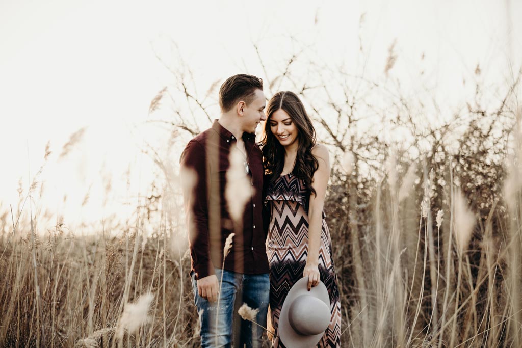 Paar Fotoshooting paar fotoshooting im schilf - Paar Fotoshooting