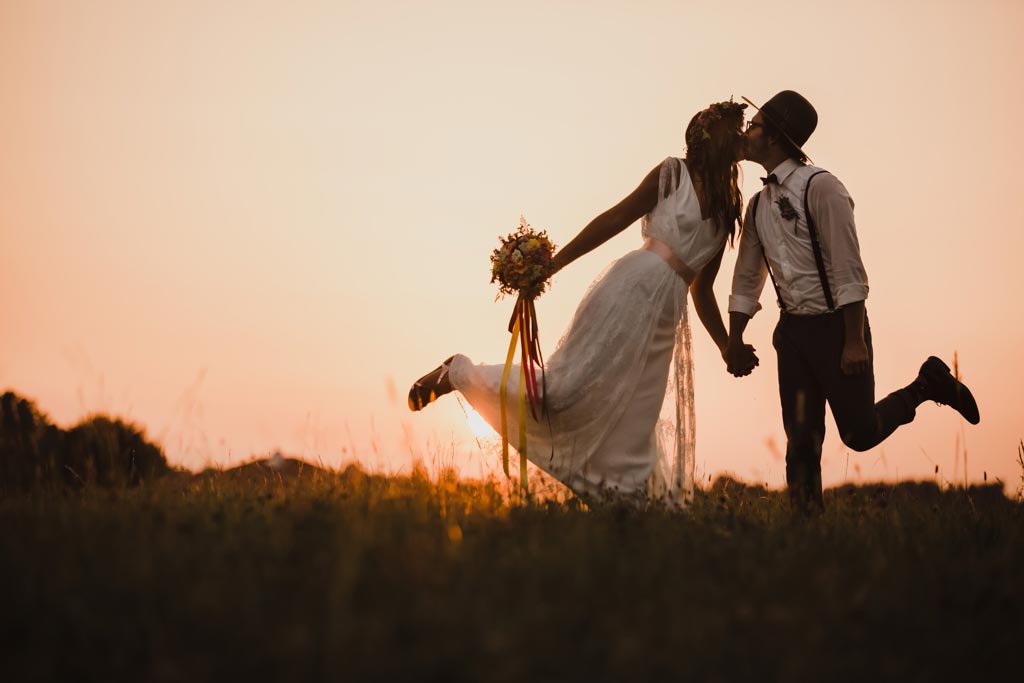 Boho Hochzeit tanz sonnenuntergang boho hochzeit - Boho Hochzeit