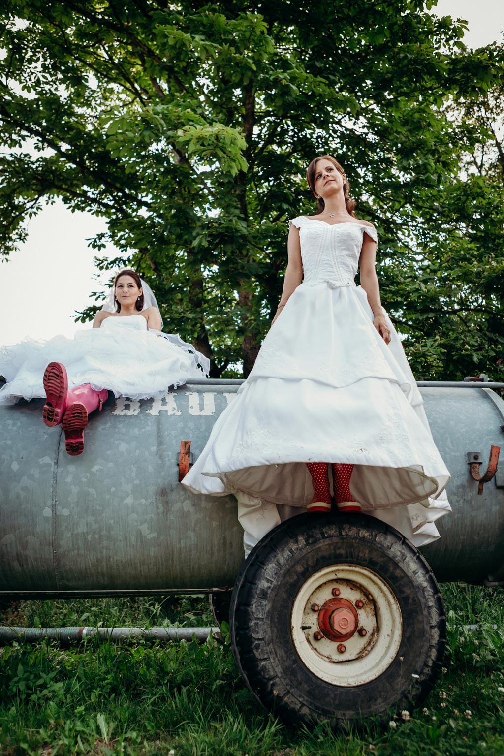 Trash the Dress trash the dress bauernhof - Trash the Dress